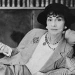 Coco Chanel: «Η μόδα δεν αξίζει αν δεν βγει στους δρόμους»